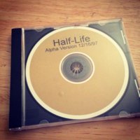 half-life-alpha-1997.jpg
